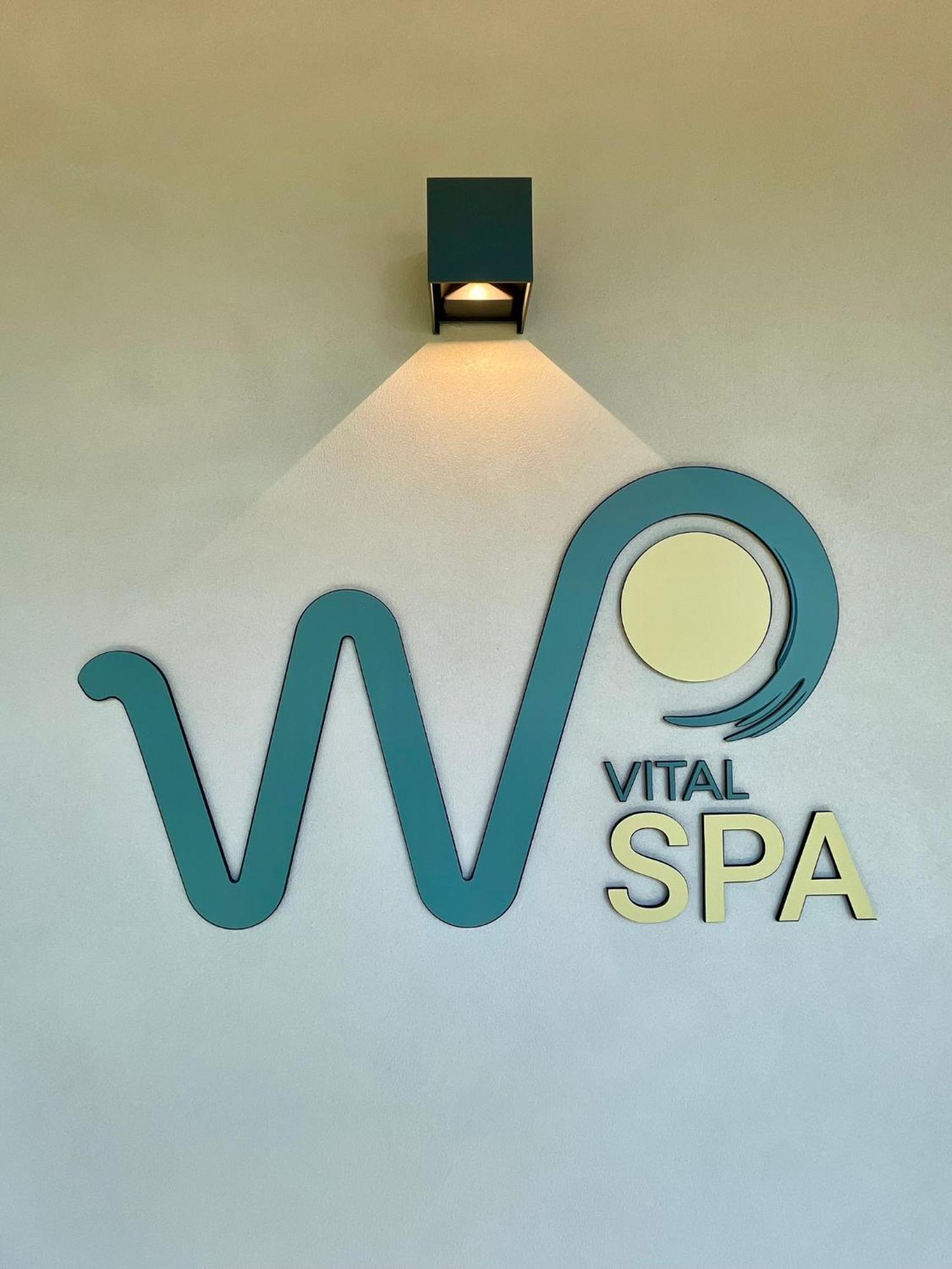Vital Hotel Flora โกมาโนแตร์เม ภายนอก รูปภาพ